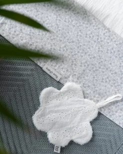 Børn BabysOnly Interiør>Baby's Only Baby Crib Tæppe Grace, Nordic Blue