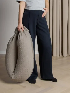 Beemoo CARE Cozy Graviditets- og Ammepude, Hearted