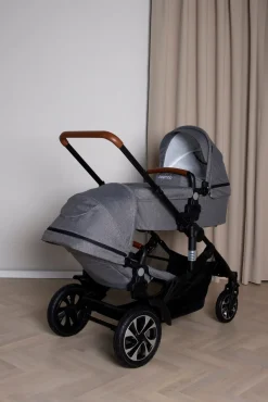 Beemoo Vognpakker*Maxi 4 Twin Søskendevogn inkl. Ekstra Søskendesæde & Route i-Size Autostol Baby, Grey/Black Stone
