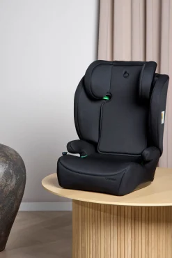 Beemoo Autostolspakker>Ride i-Size Autostol inkl.  Deluxe Sædebeskytter med Opbevaring, Black Stone