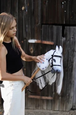 byASTRUP Dukker & Bamser></noscript>Kæphest Magic Plettet