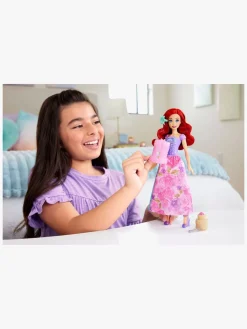 DisneyPrincess Dukker & Bamser></noscript>Disney Princess Fashion Reveal Ariel Dukke