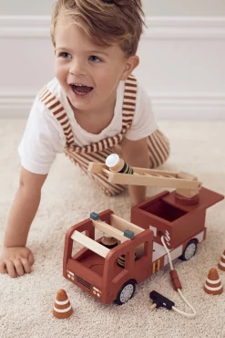 KidsConcept Legetøjsbiler & -Fartøjer></noscript>Kids Concept Aiden Brandbil