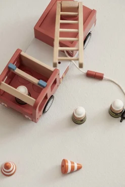 KidsConcept Legetøjsbiler & -Fartøjer></noscript>Kids Concept Aiden Brandbil