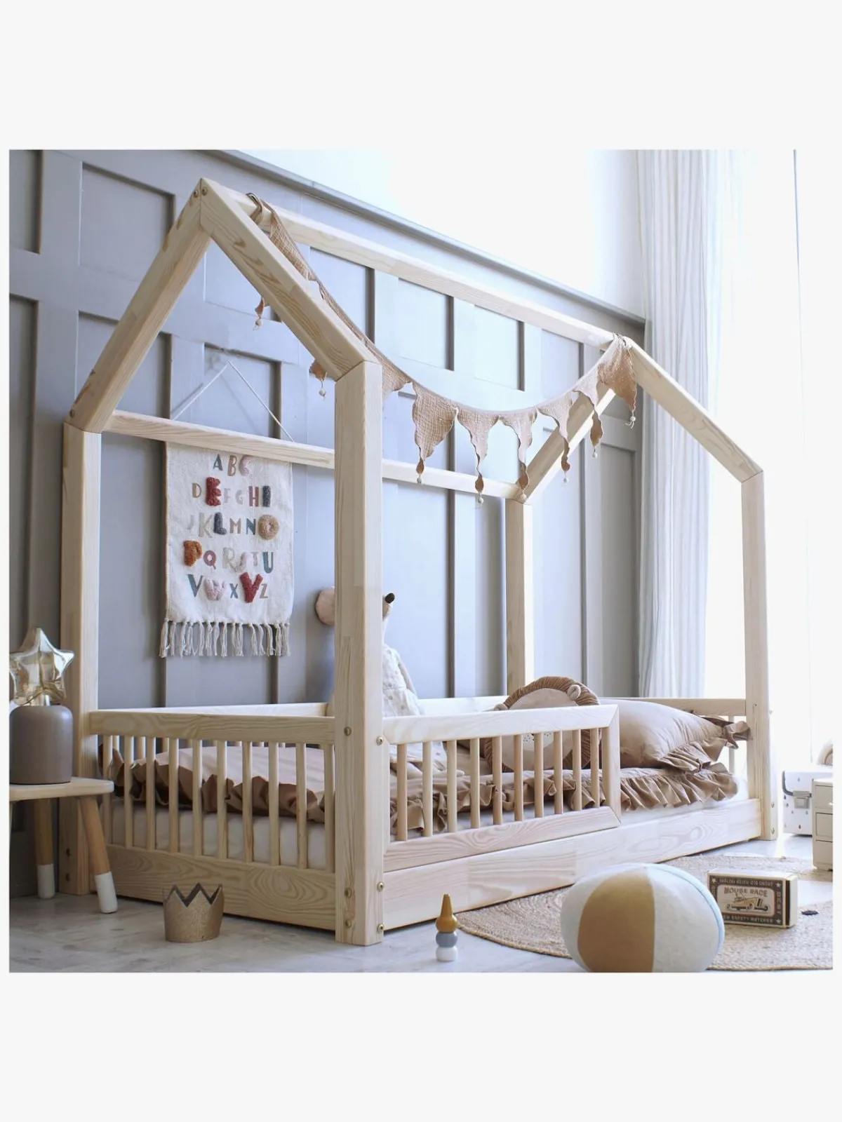 Minitude Børnesenge & Tilbehør*JAMES Junior-/Montessori-seng 90x190, Natur