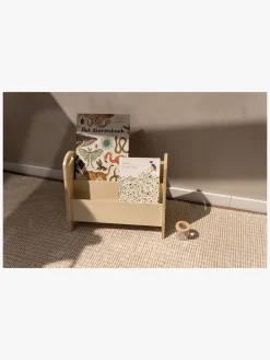 Børn Nofred Bogreol, Birketræ