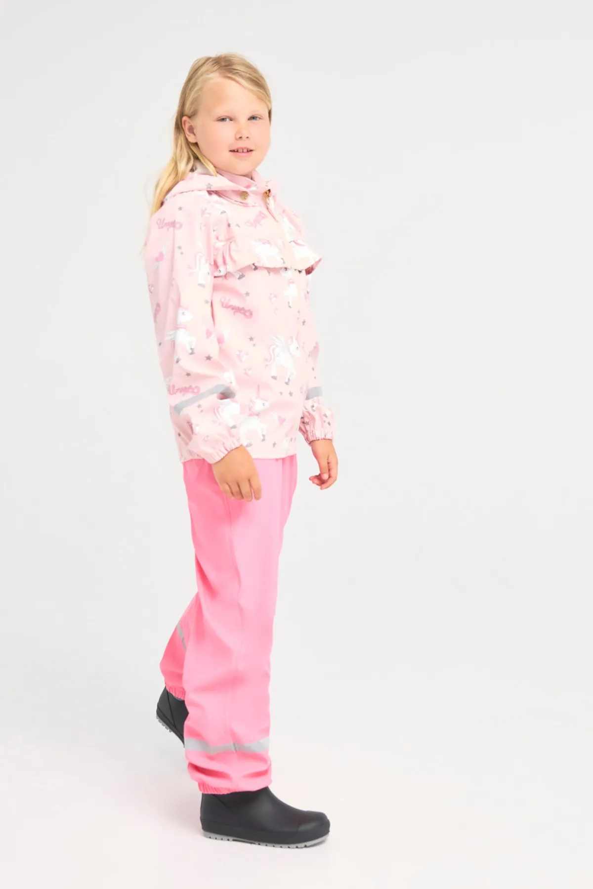 PetiteCherieAtelier Regntøj*Petite Chérie Atelier Maxime Regnsæt, Unicorn Lotus Lyserød/Hvid