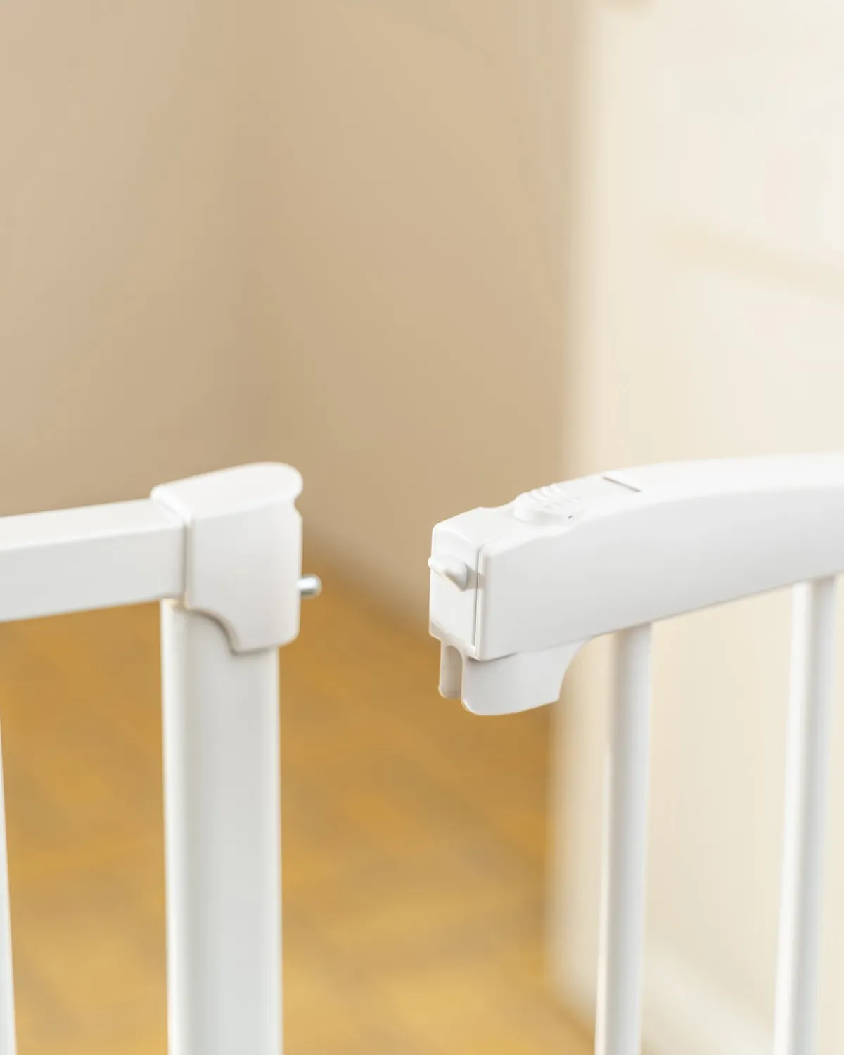 SafeandCare Safe & Care SafeGate Swing Shut SC375-01-01 Sikkerhedsgitter, Hvid