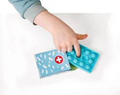 SimbaToys Rolleleg></noscript>Simba Toys Førstehjælpsrygsæk