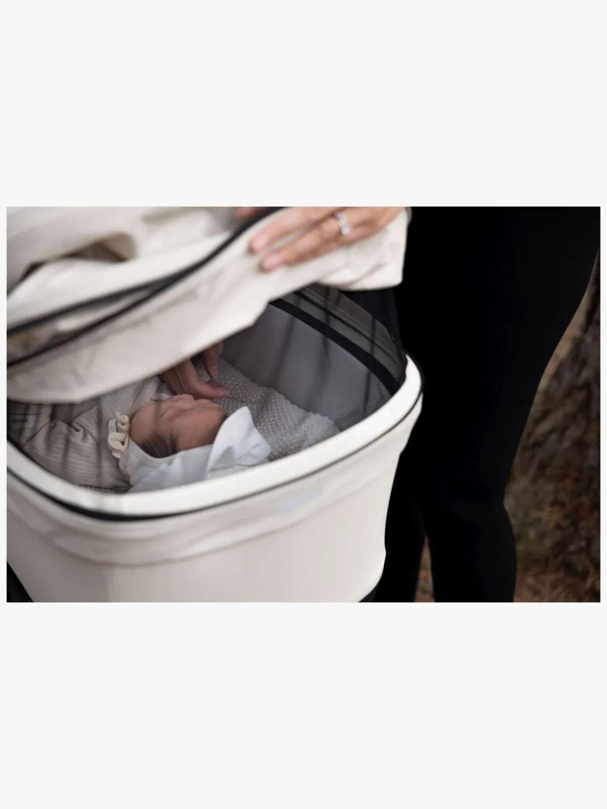 Thule Spring 2 Klapvogn, Soft /Black