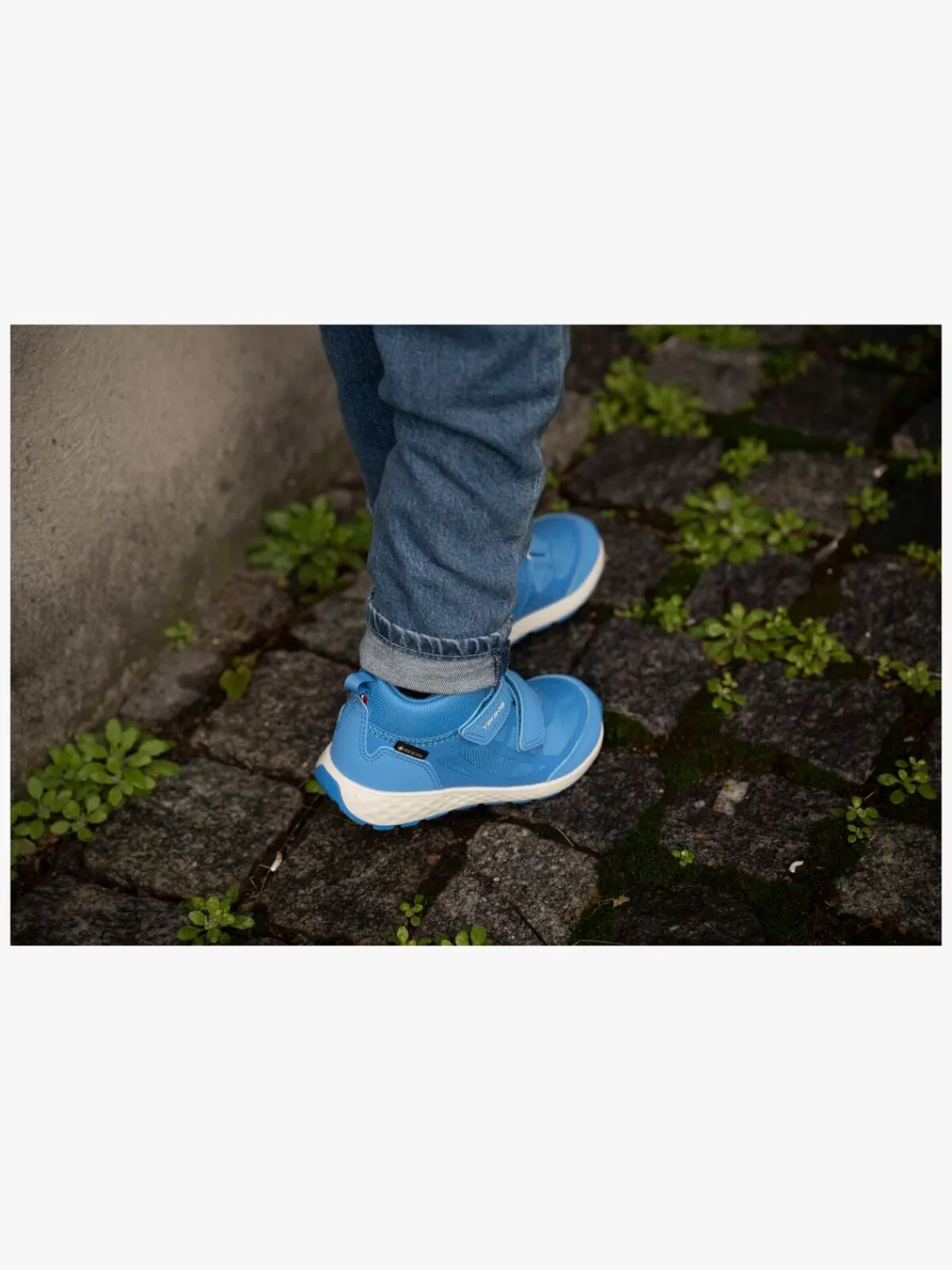 Børn VikingFootwear Viking Veme Reflex 2V Mid GTX Sneakers, Blue/Eggshell